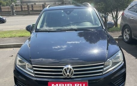 Volkswagen Touareg III, 2015 год, 2 840 000 рублей, 3 фотография