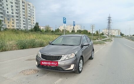 KIA Rio III рестайлинг, 2014 год, 975 000 рублей, 2 фотография