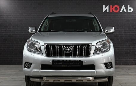 Toyota Land Cruiser Prado 150 рестайлинг 2, 2009 год, 3 230 000 рублей, 2 фотография