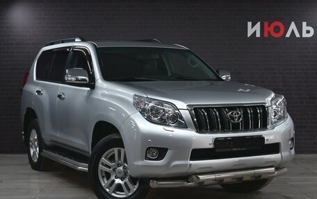 Toyota Land Cruiser Prado 150 рестайлинг 2, 2009 год, 3 230 000 рублей, 4 фотография