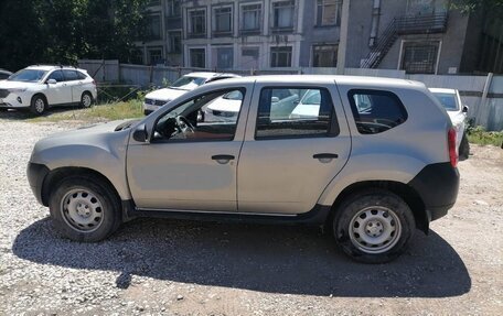 Renault Duster I рестайлинг, 2013 год, 780 000 рублей, 2 фотография