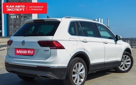 Volkswagen Tiguan II, 2019 год, 2 980 000 рублей, 3 фотография