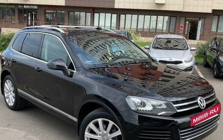 Volkswagen Touareg III, 2011 год, 2 150 000 рублей, 2 фотография