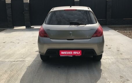 Peugeot 308 II, 2011 год, 700 000 рублей, 2 фотография