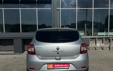 Renault Sandero II рестайлинг, 2015 год, 1 080 200 рублей, 4 фотография