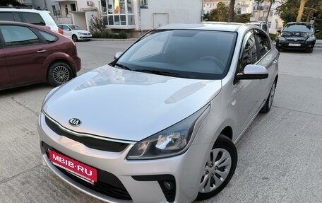 KIA Rio IV, 2018 год, 1 520 000 рублей, 2 фотография