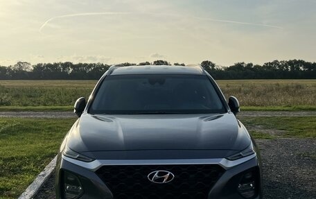 Hyundai Santa Fe IV, 2019 год, 3 000 000 рублей, 2 фотография