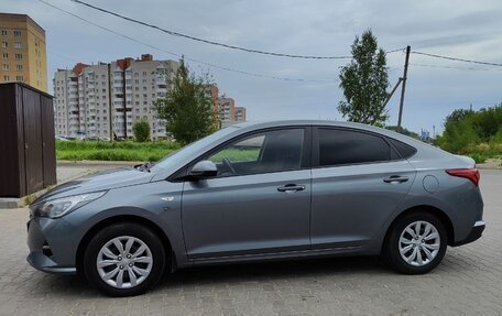 Hyundai Solaris II рестайлинг, 2020 год, 1 790 000 рублей, 4 фотография