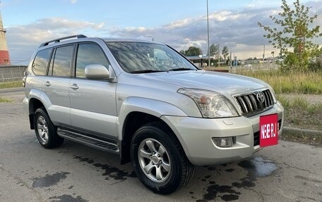 Toyota Land Cruiser Prado 120 рестайлинг, 2008 год, 2 600 000 рублей, 2 фотография