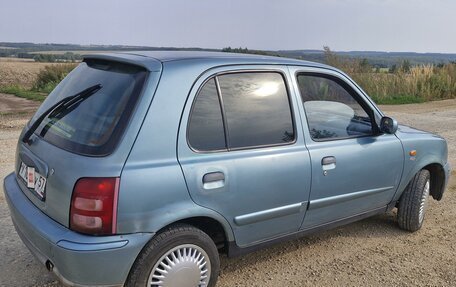 Nissan Micra II, 2001 год, 225 000 рублей, 2 фотография