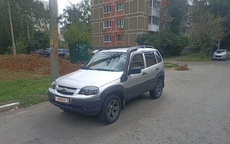 Chevrolet Niva I рестайлинг, 2020 год, 1 050 000 рублей, 2 фотография