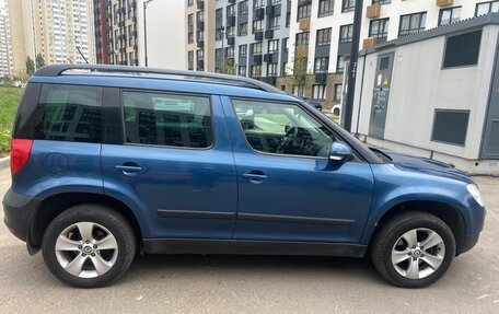 Skoda Yeti I рестайлинг, 2011 год, 950 000 рублей, 2 фотография