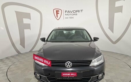 Volkswagen Jetta VI, 2014 год, 820 000 рублей, 2 фотография