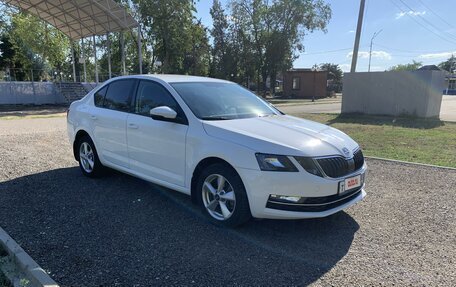 Skoda Octavia, 2017 год, 1 799 000 рублей, 3 фотография