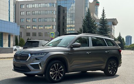 Skoda Kodiaq I, 2024 год, 4 890 000 рублей, 4 фотография