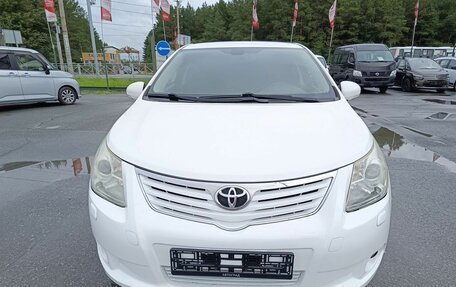 Toyota Avensis III рестайлинг, 2009 год, 1 139 995 рублей, 2 фотография