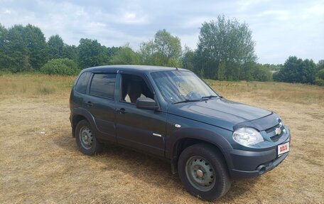 Chevrolet Niva I рестайлинг, 2013 год, 550 500 рублей, 5 фотография