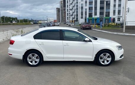 Volkswagen Jetta VI, 2012 год, 1 100 000 рублей, 3 фотография