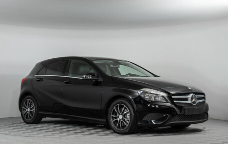 Mercedes-Benz A-Класс, 2013 год, 1 595 000 рублей, 2 фотография