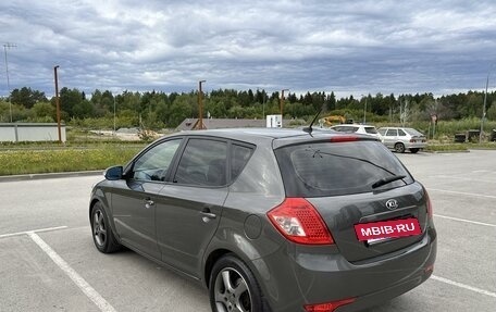 KIA cee'd I рестайлинг, 2010 год, 870 000 рублей, 5 фотография