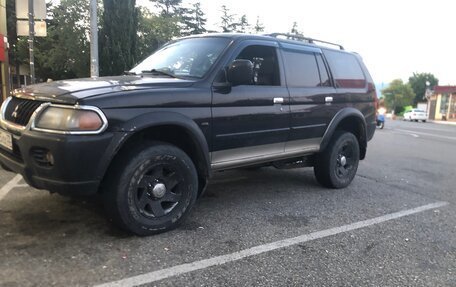 Mitsubishi Pajero Sport II рестайлинг, 2004 год, 950 000 рублей, 2 фотография