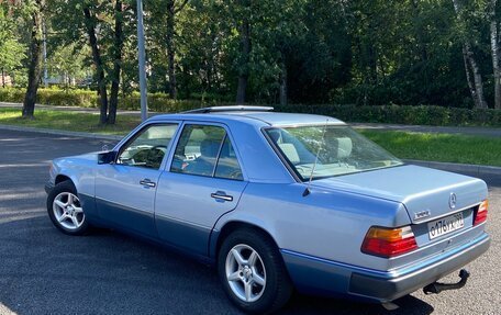 Mercedes-Benz W124, 1990 год, 1 030 000 рублей, 6 фотография