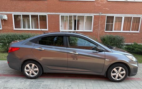 Hyundai Solaris II рестайлинг, 2012 год, 950 000 рублей, 2 фотография