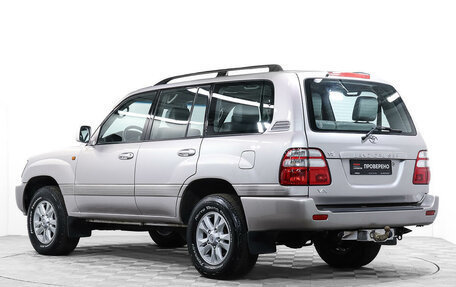 Toyota Land Cruiser 100 рестайлинг 2, 2004 год, 1 697 000 рублей, 7 фотография