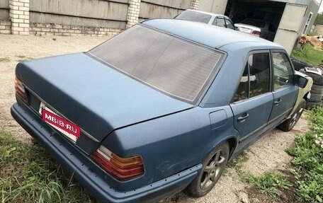 Mercedes-Benz W124, 1987 год, 60 000 рублей, 4 фотография