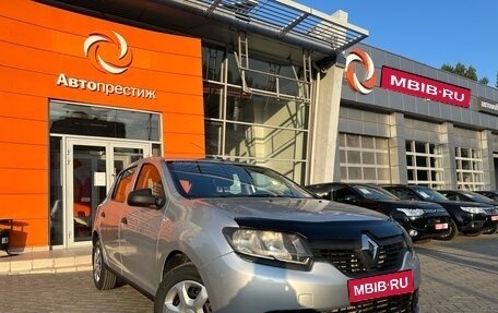 Renault Sandero II рестайлинг, 2014 год, 569 000 рублей, 1 фотография