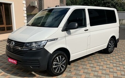 Volkswagen Caravelle T6 рестайлинг, 2021 год, 5 200 000 рублей, 1 фотография