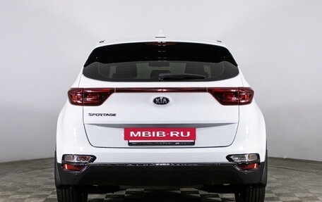 KIA Sportage IV рестайлинг, 2020 год, 2 299 000 рублей, 6 фотография