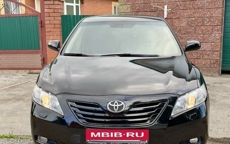 Toyota Camry, 2008 год, 1 100 000 рублей, 2 фотография