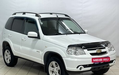 Chevrolet Niva I рестайлинг, 2014 год, 699 000 рублей, 2 фотография