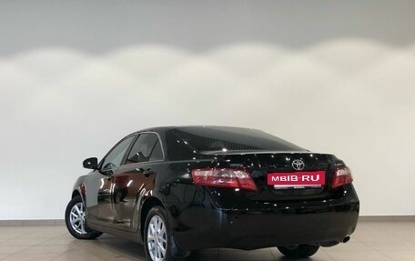 Toyota Camry, 2010 год, 999 000 рублей, 3 фотография