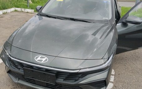 Hyundai Elantra, 2024 год, 2 250 000 рублей, 2 фотография