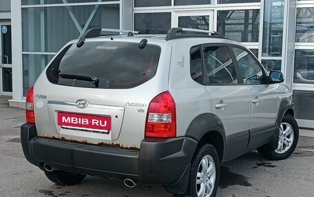 Hyundai Tucson III, 2006 год, 730 000 рублей, 2 фотография