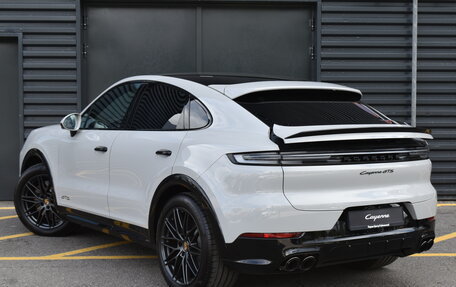 Porsche Cayenne III, 2024 год, 25 300 000 рублей, 3 фотография