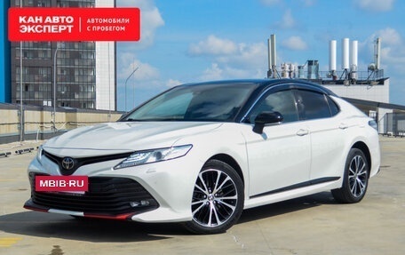 Toyota Camry, 2020 год, 3 169 647 рублей, 2 фотография