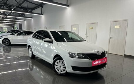 Skoda Rapid I, 2018 год, 1 345 000 рублей, 5 фотография