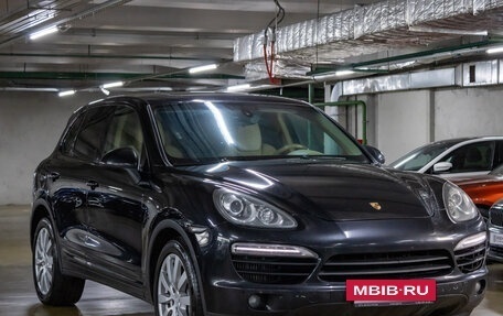 Porsche Cayenne III, 2010 год, 2 099 000 рублей, 3 фотография