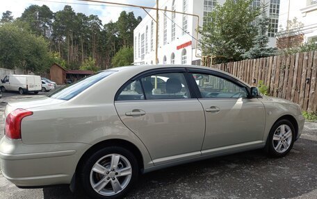 Toyota Avensis III рестайлинг, 2006 год, 990 000 рублей, 7 фотография