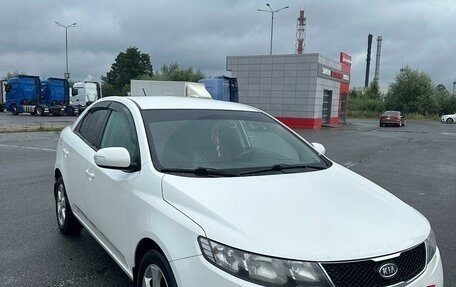 KIA Cerato III, 2010 год, 680 000 рублей, 2 фотография