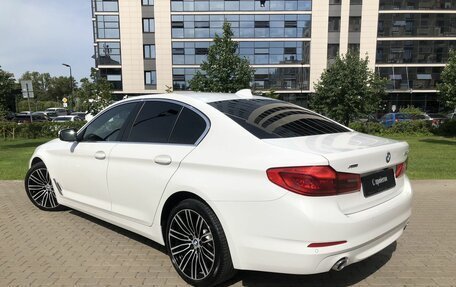 BMW 5 серия, 2019 год, 3 949 000 рублей, 2 фотография