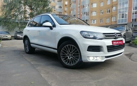 Volkswagen Touareg III, 2012 год, 1 970 000 рублей, 1 фотография