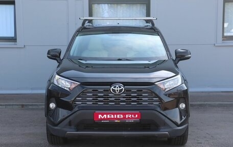 Toyota RAV4, 2020 год, 3 499 000 рублей, 2 фотография