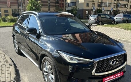 Infiniti QX50 II, 2018 год, 3 250 000 рублей, 3 фотография