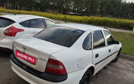 Opel Vectra B рестайлинг, 1996 год, 280 000 рублей, 2 фотография