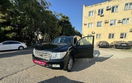 Toyota Land Cruiser 200, 2011 год, 3 700 000 рублей, 2 фотография