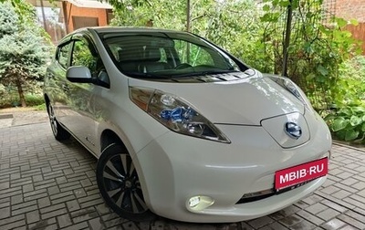 Nissan Leaf I, 2015 год, 1 400 000 рублей, 1 фотография